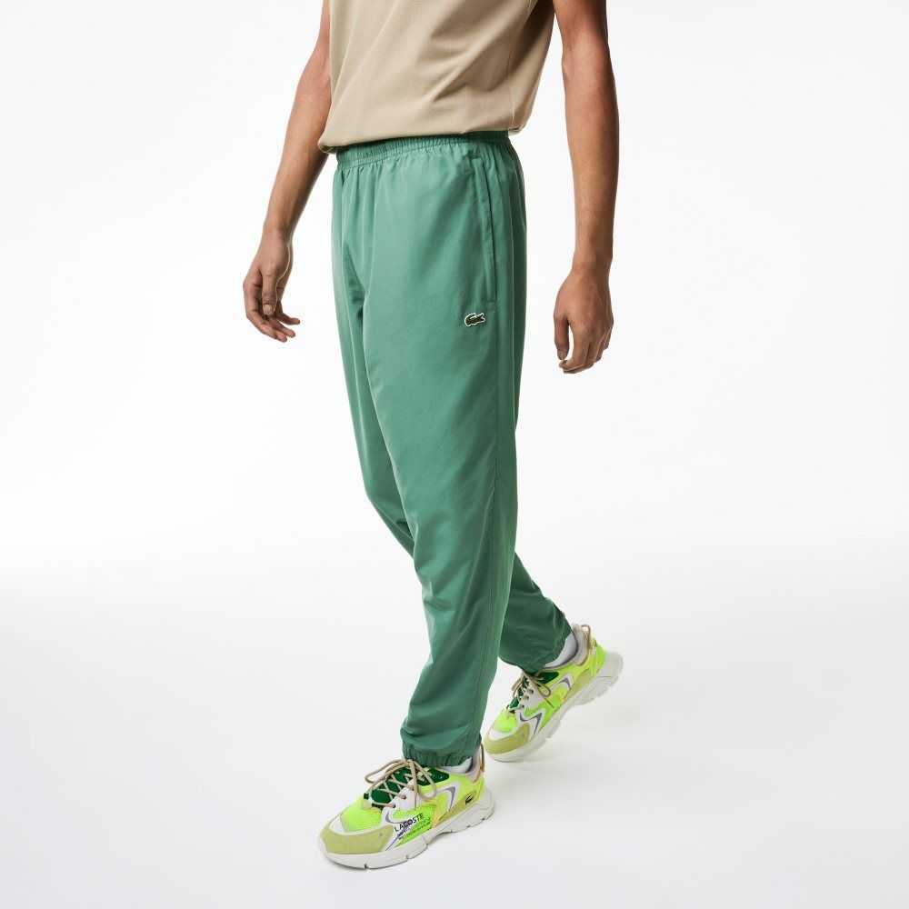 Lacoste Regular Fit Agua-Repellent Trackpants Kaki Verde | 0135-ICQBV