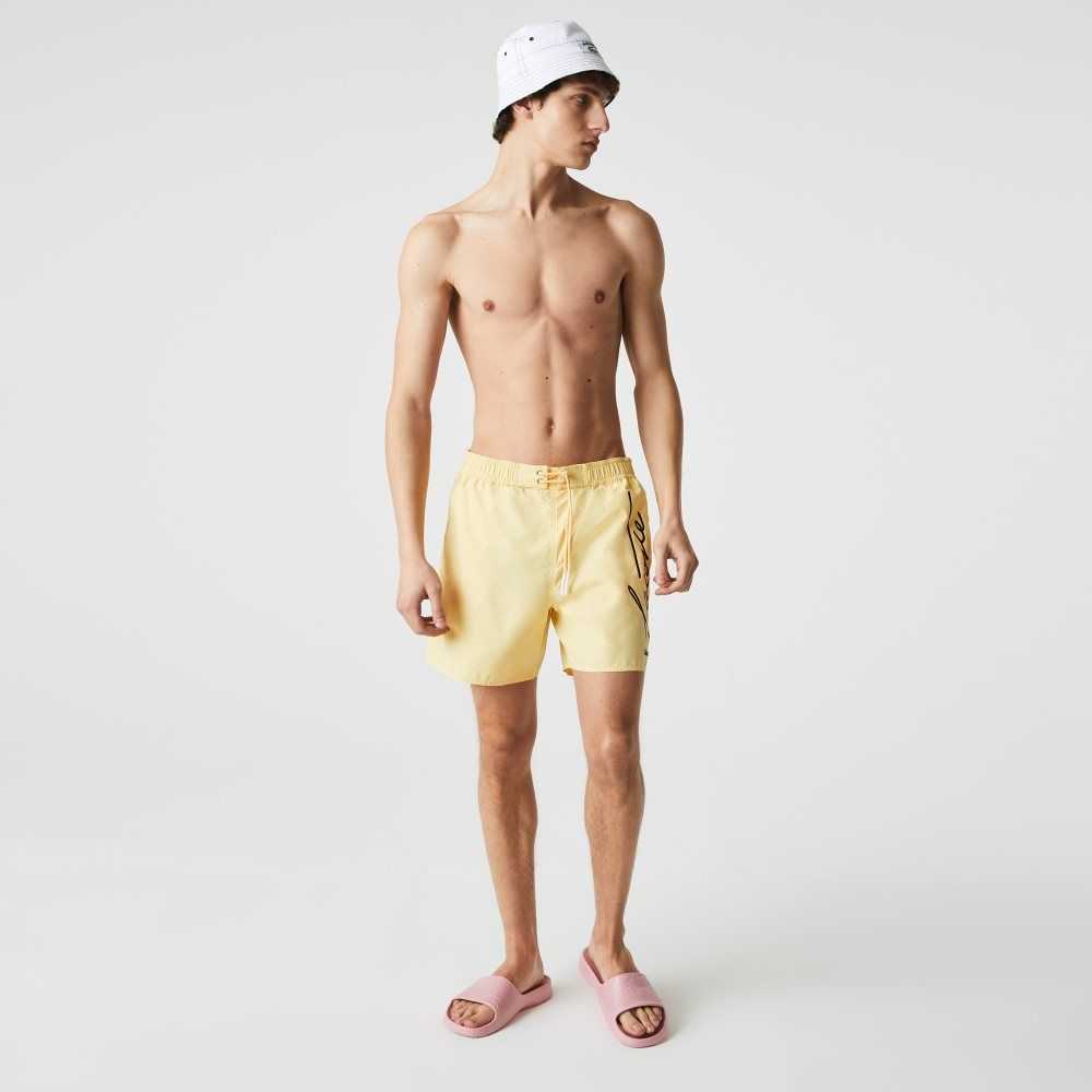 Lacoste Signature Print Light Amarillo | 8026-CJLOK